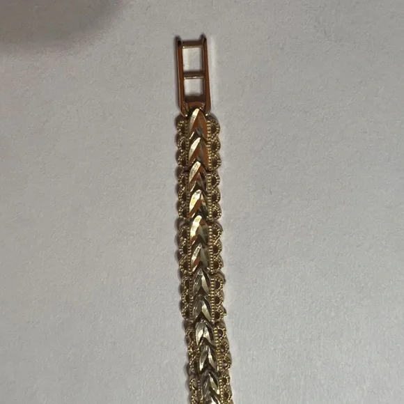 Geneve Classic Quartz 10K Gold ladies Watch - Picture 5 of 12